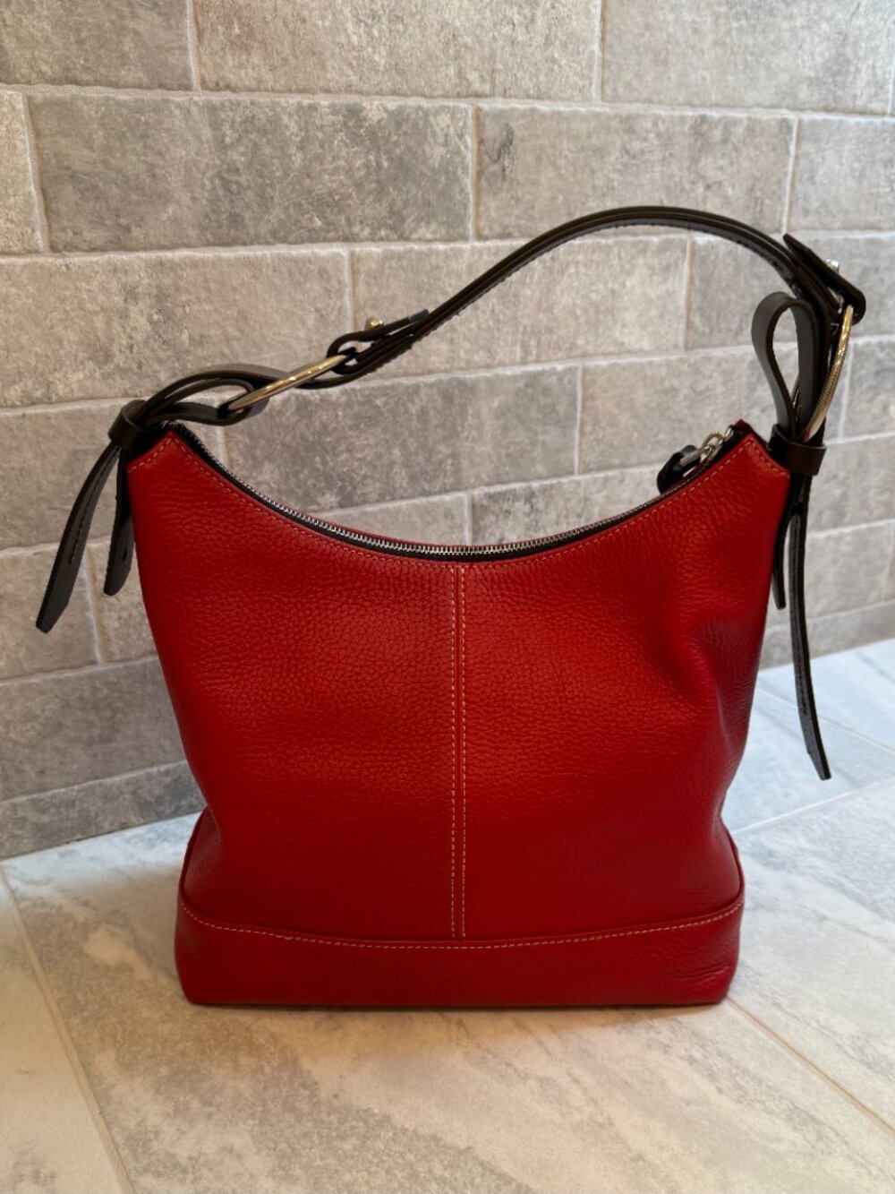 Dooney & Bourke Red Pebbled Leather Gracie Shoulder Bag - Picture 2 of 5